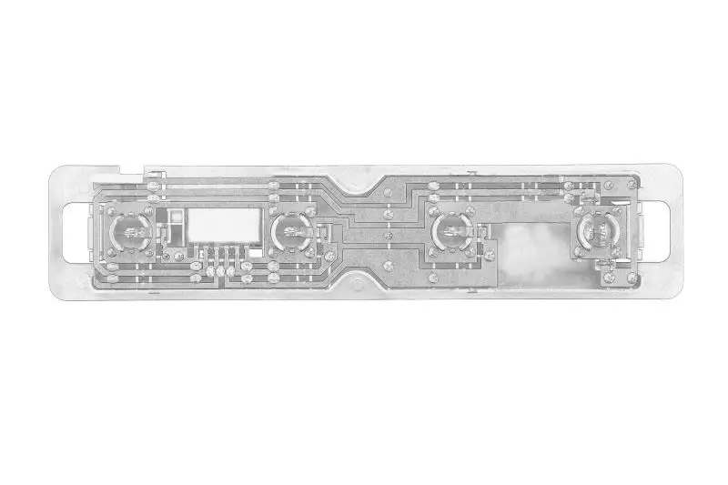 Element lampy tył L/P MERCEDES – 000 820 05 77