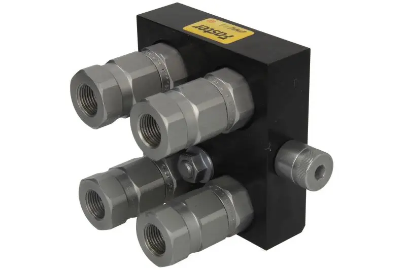 Elementy szybkozłącza hydraulicznego FASTER – 3PH408S-4-12G M C