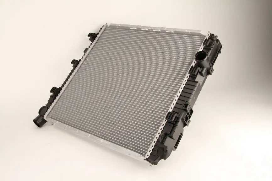 Chłodnica silnika (bez ramy) THERMOTEC – D7ME009TT
