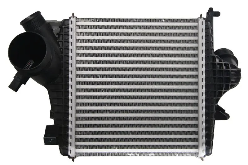 Chłodnica powietrza dolotowego MAHLE – CI 637 000P
