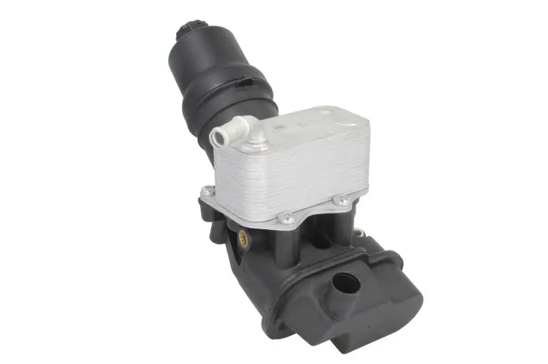 Chłodnica oleju (z obudową filtra oleju) THERMOTEC – D4A021TT