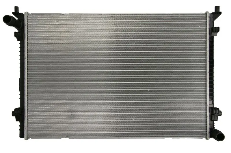 Chłodnica silnika (z elementami montażowymi First Fit) NISSENS – NIS 606705